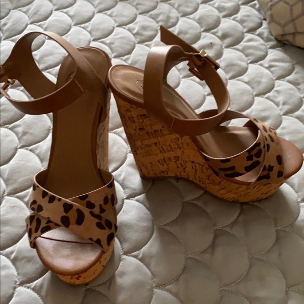 WEDGES never worn